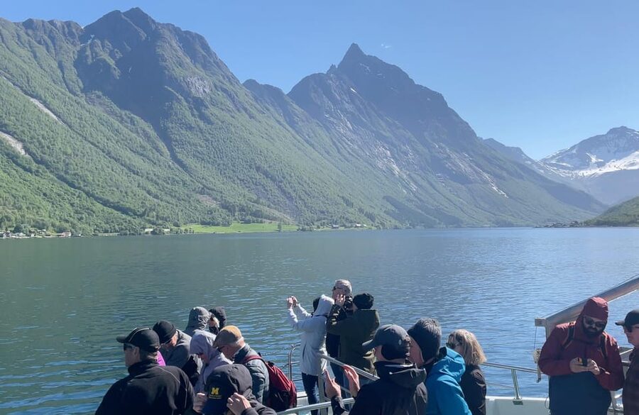 Hjørundfjord Fjord Cruise roundtrip from Ålesund - Weather, seating, and practical comfort