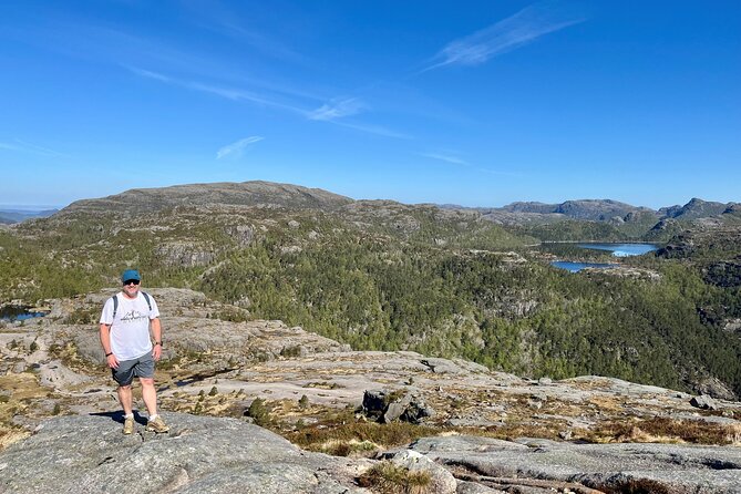 Iconic Preikestolen Hike with Expert Guide - Arriving at Preikestolen for the famous cliff view