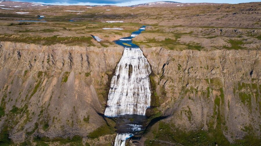 Isafjordur: Dynjandi Waterfall Tour and Icelandic Farm Visit - Try hjónabandssæla, Iceland’s happy marriage cake