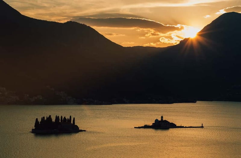 Kotor: Bay of Kotor and Blue Cave Speedboat Tour - Muo, Prčanj, Stoliv, Dobrota, and Perast