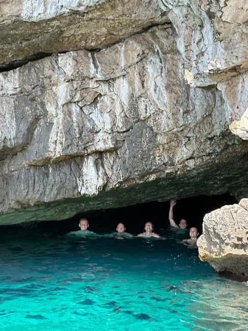 Kotor: Private Blue Cave & Bay of Kotor Boat Tour w/ Drink - Who should book this speedboat tour?