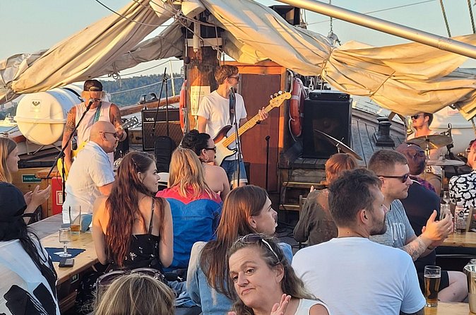 Live Evening Rock Music Cruise in Oslo Fjord with Shrimp Buffet - The Munch Museum and Oslo’s modern waterfront