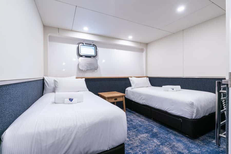 Manapouri: Doubtful Sound Overnight Cruise (2 Nights) - What eating onboard is really like