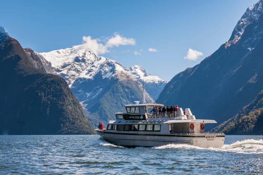 Milford Sound: 2-Hour Small Boat Scenic Cruise - Why the small boat changes Milford Sound