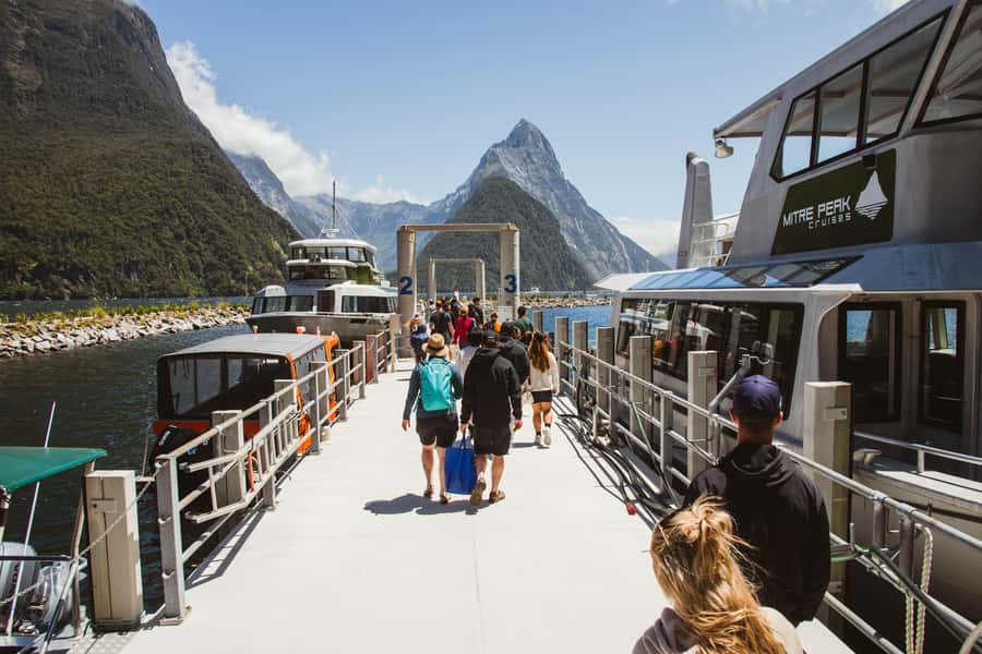 Milford Sound: 2-Hour Small Boat Scenic Cruise - Waterfalls that reward a waterproof jacket