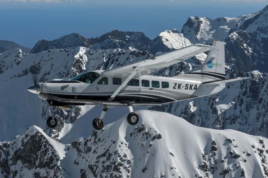 Milford Sound & Big 5 Glaciers Scenic Flight from Queenstown - Why see Milford Sound from Queenstown?