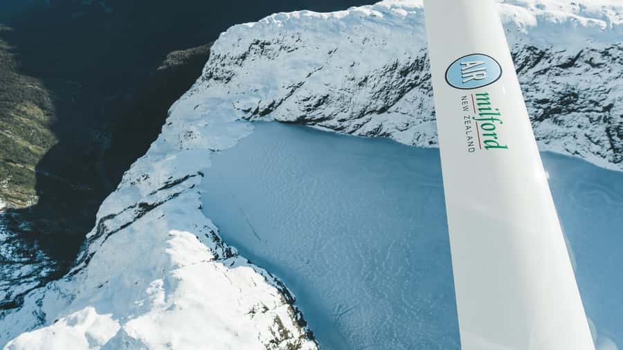 Milford Sound & Big 5 Glaciers Scenic Flight from Queenstown - The route over Mt Aspiring and the Southern Alps