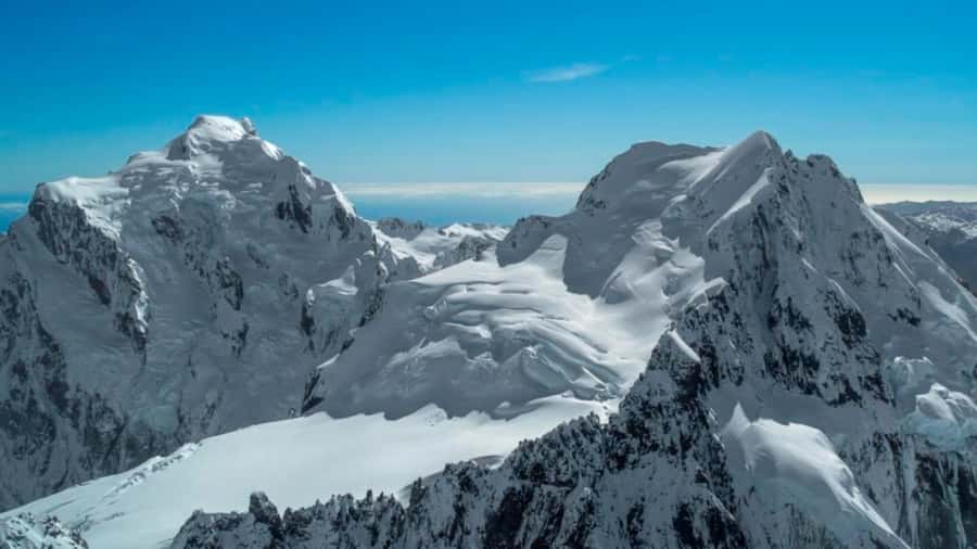 Milford Sound & Big 5 Glaciers Scenic Flight from Queenstown - Pickup, timing, and what to bring