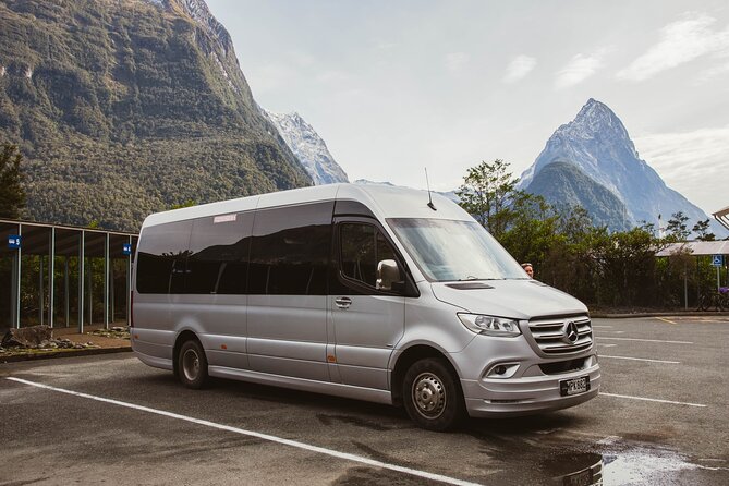 Milford Sound Coach, Cruise and Flight Sightseeing Tour from Queenstown - The 7:00 am pickup and the run to Te Anau