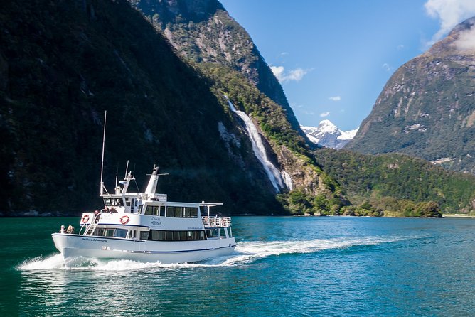 Milford Sound Coach & Cruise ex Te Anau Stunning Views with Lunch - Through the Homer Tunnel to Milford Sound