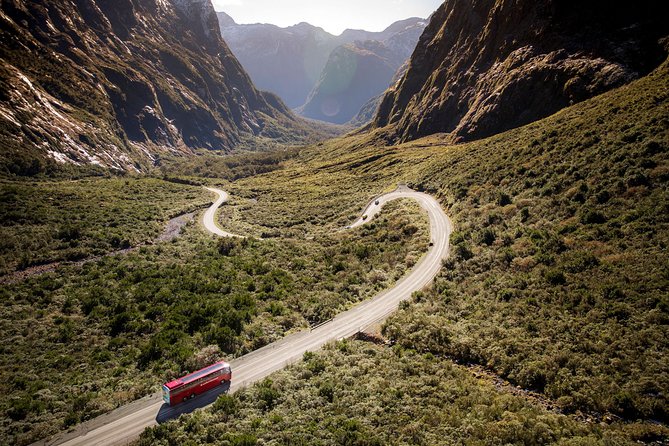 Milford Sound Coach & Cruise from Queenstown: Panoramic Views - The guides make the road time count