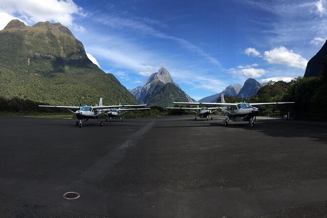 Milford Sound Flight and Cruise ex Queenstown (incl Lunch) - Why flying changes the Milford Sound day