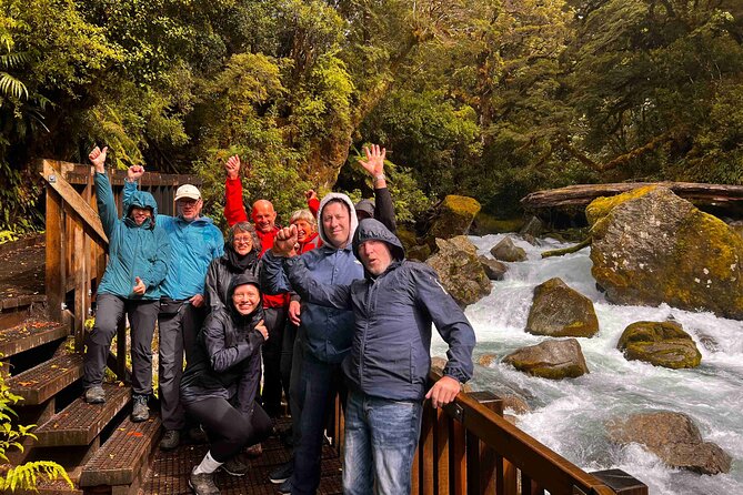 Milford Sound Full Day Tour from Te Anau with Cruise - What the 2.5-hour Milford Sound cruise adds