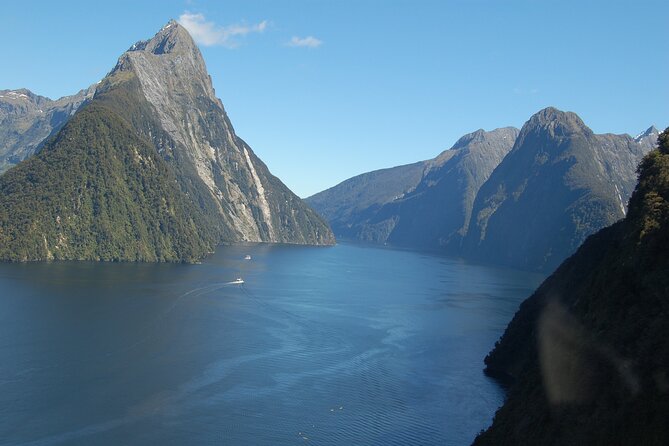 Milford Sound Helicopter Flight and Cruise from Queenstown - Weather, cancellations, and practical planning