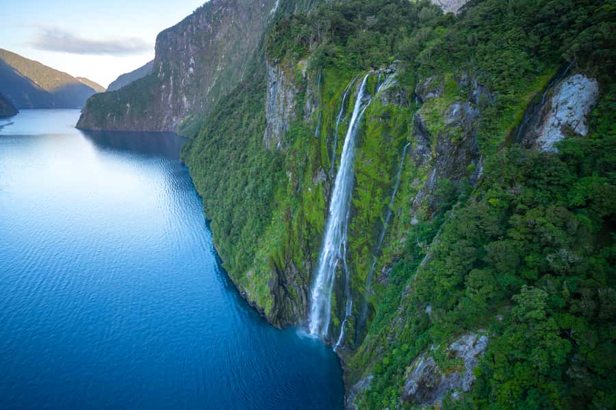 Milford Sound: Helicopter Flight with Glacier Landing - What the pilot and headset add
