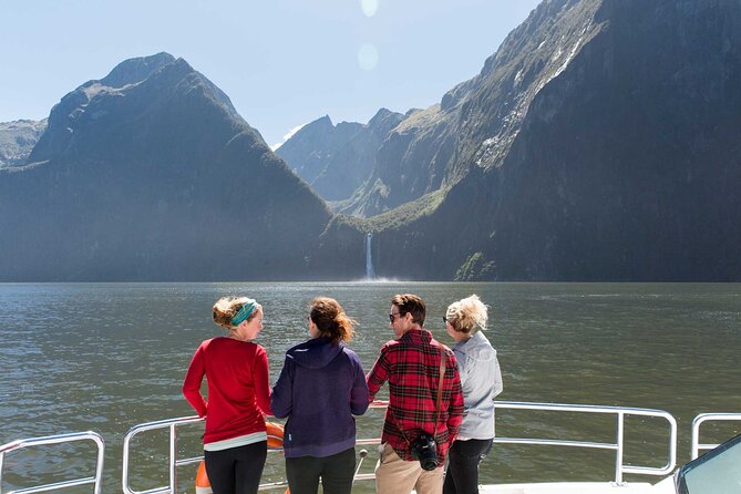 Milford Sound Nature Cruise and Self-Guided Scenic Track Walk - Who will get the most from this Milford Sound tour?