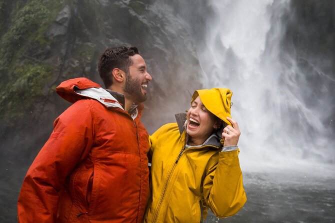 Milford Sound Tour: Cruise & Flight - Eglinton Valley and the first big photo stop