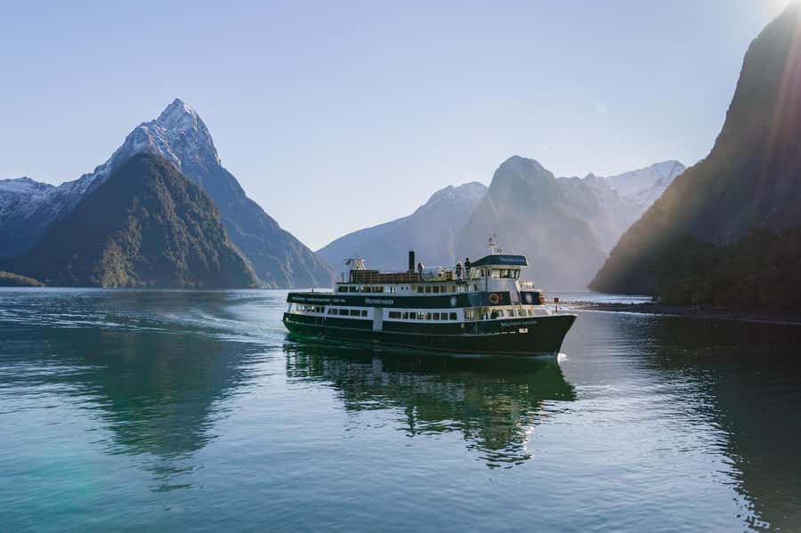 Milford Sound: Wildlife & Nature Cruises - Why the Milford Sound cruise is worth doing