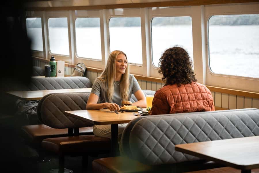 Milford Sound: Wildlife & Nature Cruises - Indoor comfort and outdoor viewing