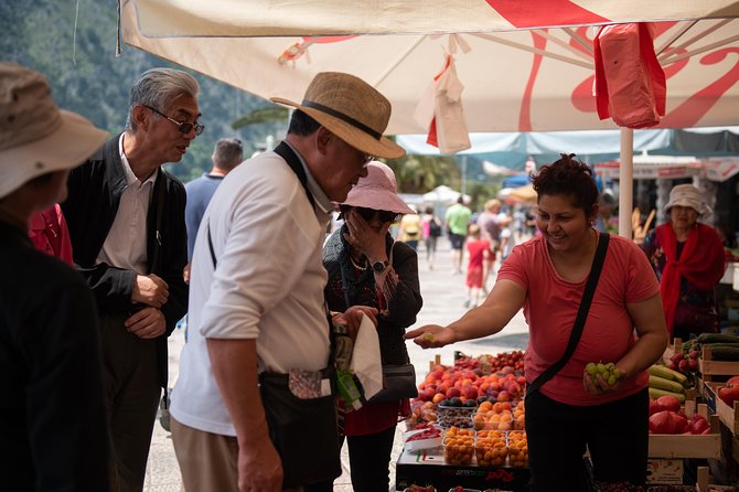 Montenegro: Bay of Kotor Day Trip from Dubrovnik English -Español - The early pickup and the road to Montenegro