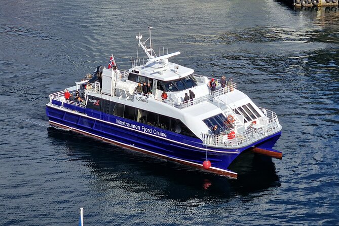 Mostraumen Fjord Cruise - the local operator - Mostraumen, the tight passage at the turning point