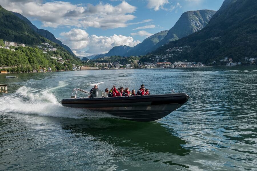 Odda: RIB Boat Tour on the Hardangerfjord - What the two-hour schedule really gives you