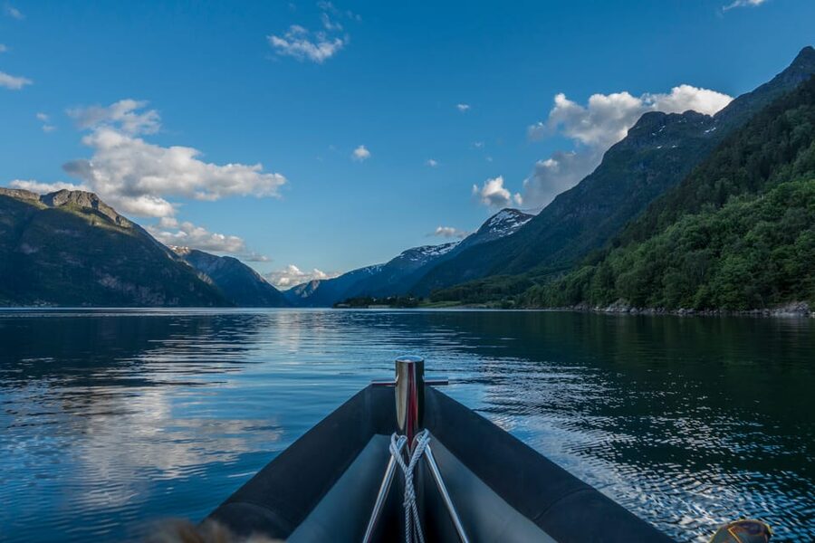 Odda: RIB Boat Tour on the Hardangerfjord - Clothing, age limits, and comfort