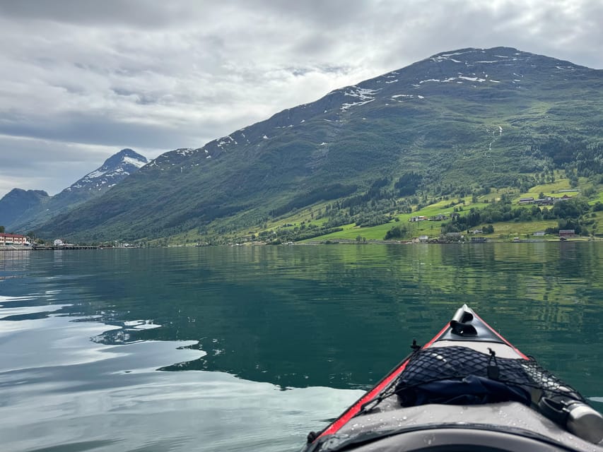 Olden: Experience Beginner-friendly Fjord Kayaking - What the two-hour outing is like