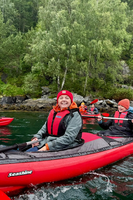 Olden: Experience Beginner-friendly Fjord Kayaking - Guides who make the difference