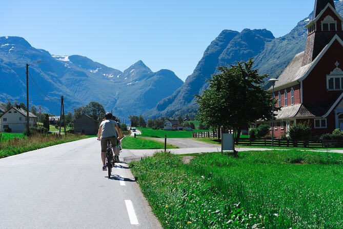 Olden: Fjord e-bike tour - Laukifossen: waterfall views and time for photographs