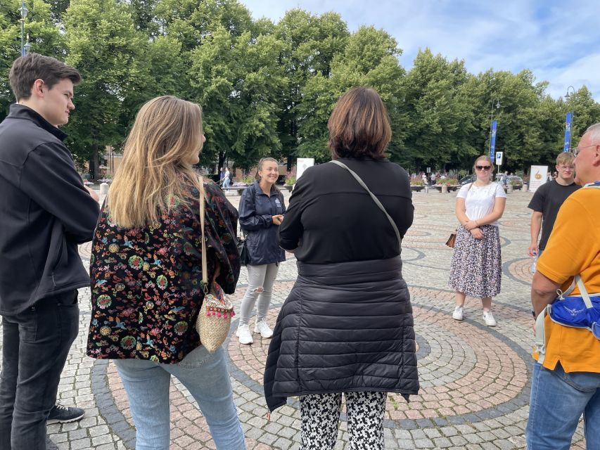 Oslo: Best of Oslo Walking Tour & Fjords Sightseeing Cruise - Hovedøya and Dyna Lighthouse