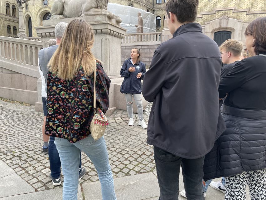 Oslo: Best of Oslo Walking Tour & Fjords Sightseeing Cruise - Starting at University Aula on Karl Johan