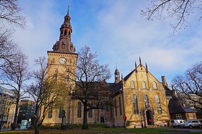 Oslo Combo Tour: Grand City Tour and Oslo Fjord Cruise - Key points at a glance