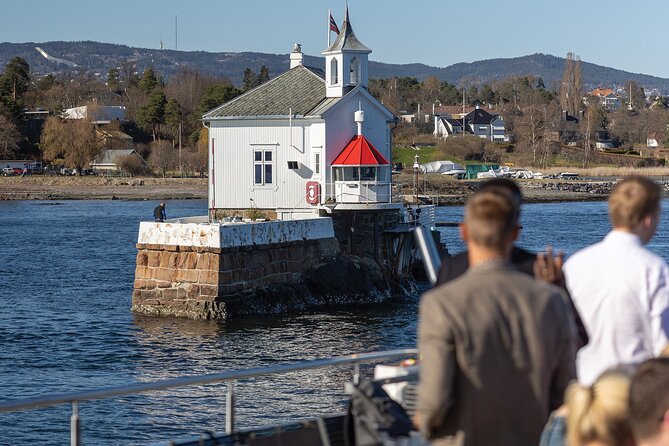 Oslo fjord 3-Course Dinner Cruise with Live Music - A smooth start on the Oslofjord