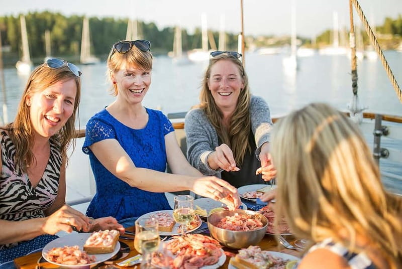 Oslo: Fjord Dinner Cruise on Sailing Ship w/ Seafood Buffet - Sunset, city lights, and weather on the water