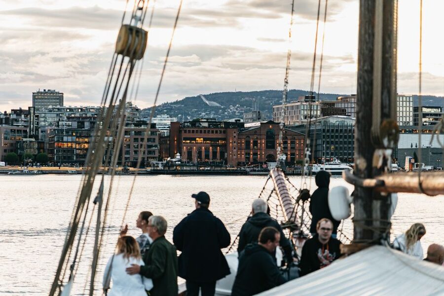 Oslo: Fjord Evening Cruise with Shrimp Buffet - Weather, comfort, and practical planning