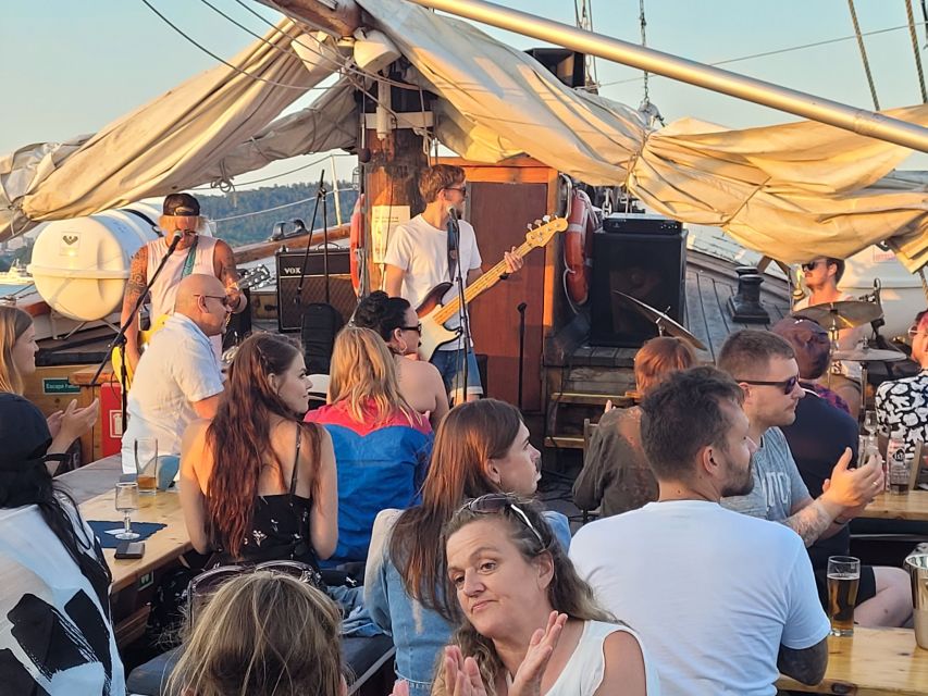 Oslo Fjord Evening Live Rock music cruise with Shrimp buffet - Three Hours Through Oslo Fjord