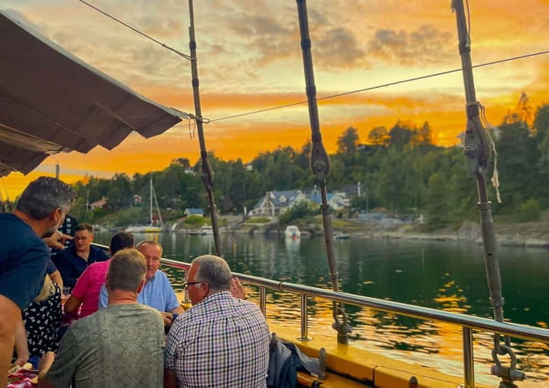 Oslo: Oslofjord Fjord-Style Dinner Cruise - Quick points to know