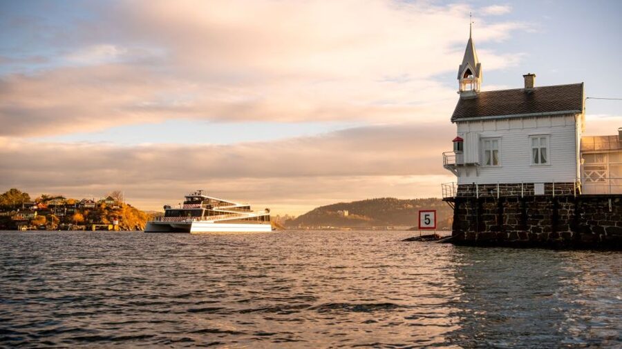 Oslo: Scenic Fjord Cruise with Audio Guide Commentary - What the electric boat feels like