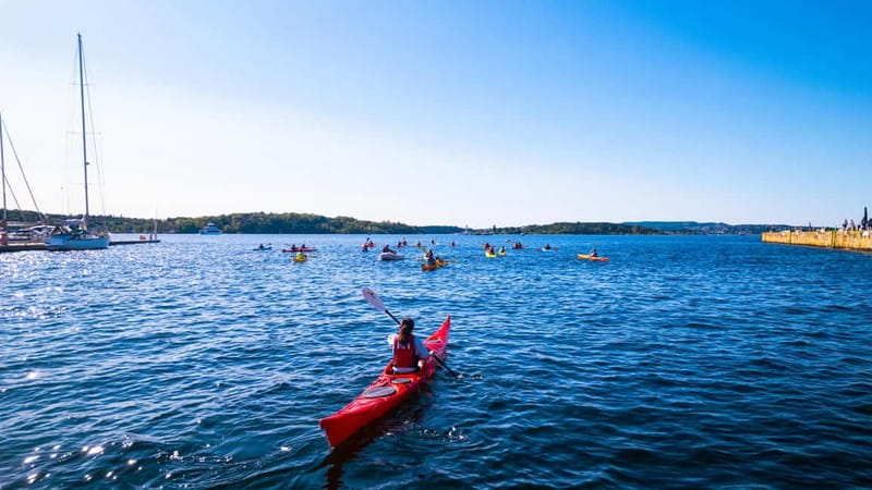 Oslo Sea Kayak Tour “Fjord City” - Paddling toward Akershus Fortress