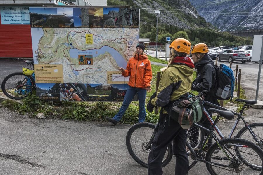 Overnight: Trolltunga Via Ferrata Sky Ladder Glamping - Trolltunga after the crowds have gone