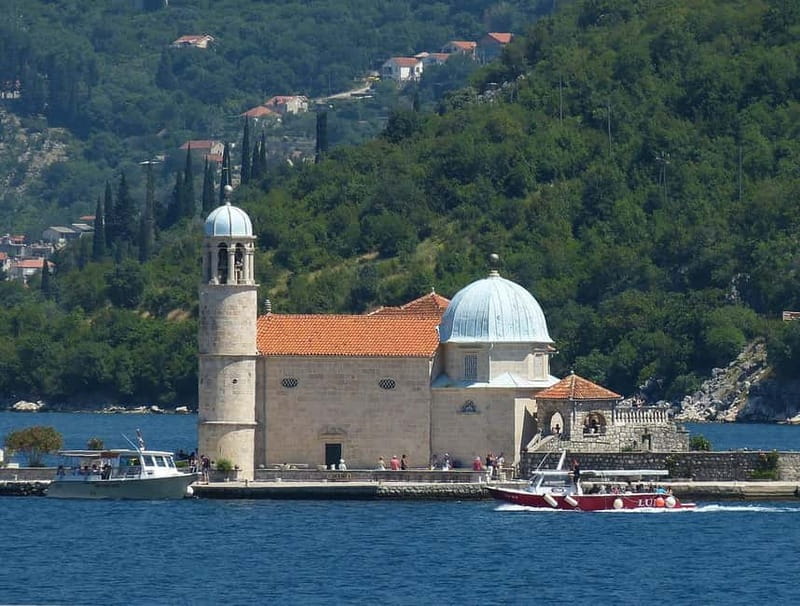 Perast Kotor Bay: boat ride to Our lady of the Rocks & back - Why this short boat ride works so well