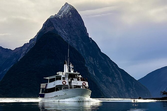 Premium Milford Sound Tour, Cruise & Lunch from Te Anau - Key things to know before booking