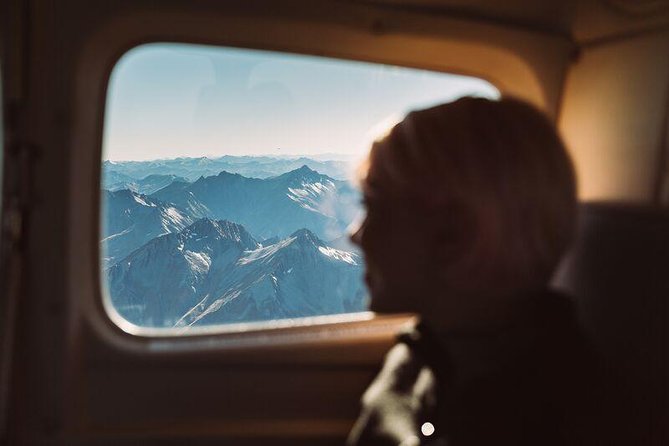 Premium Milford Sound Tour Including Cruise, Flight & Lunch - The Darran Mountains and Homer Tunnel