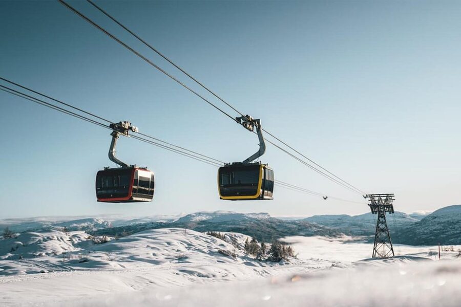 Private Tour-Hardangerfjord, Voss Gondol &4 Great Waterfalls - Key points at a glance