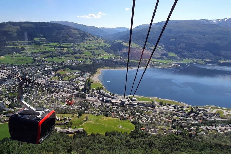 Private Tour-Hardangerfjord, Voss Gondol &4 Great Waterfalls - A big Norwegian day from Bergen