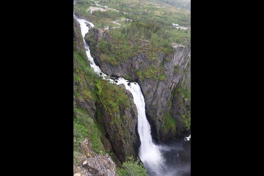Private Tour-Hardangerfjord, Voss Gondol &4 Great Waterfalls - Hardangerfjord through Norheimsund and Øystese