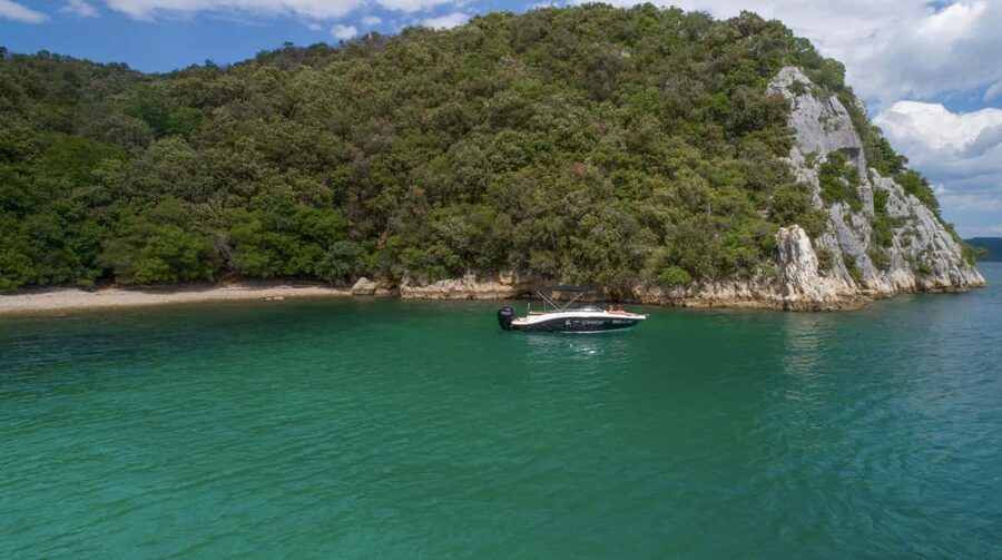 Rovinj or Vrsar: Rovinj Islands and Lim Fjord Speedboat Tour - Red Island and the Rovinj Archipelago