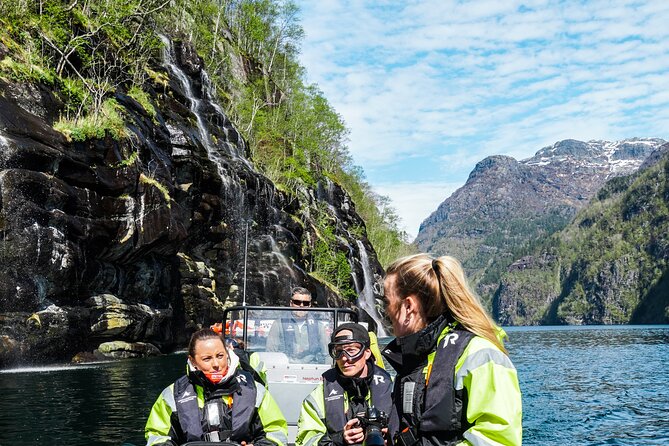 Scenic RIB adventure to Hardangerfjord & Fyksesund from Øystese - Botnen at the end of Fyksesund