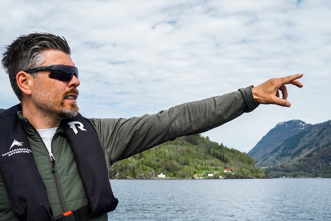 Scenic RIB adventure to Hardangerfjord & Fyksesund from Øystese - What the clothing and safety gear mean